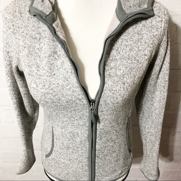 Marmot heathered grey zip hoodie. A50 - Picture 2 of 8